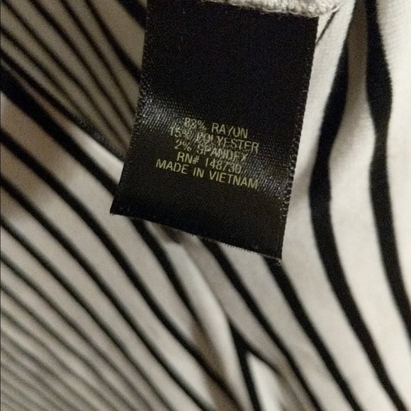 Super soft and comfy jumper by W Worthington - Picture 7 of 16